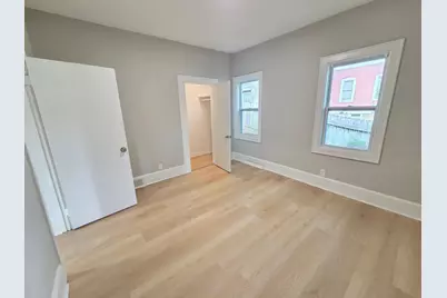 712 Maple Street W, Stillwater, MN 55082 - Photo 16