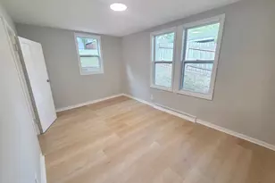 712 Maple St W, Stillwater, MN 55082 - Photo 18