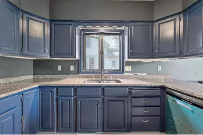 995 Rose Avenue E, Saint Paul, MN 55106 - Photo 10