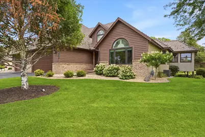 8944 Glen Edin Lane, Brooklyn Park, MN 55443 - Photo 2