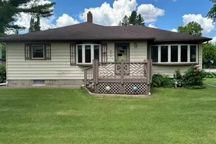 621 Spruce St, Littlefork, MN 56653 - Photo 2