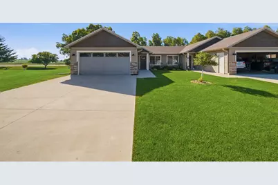 148 Highland Circle, Zumbrota, MN 55992 - Photo 1