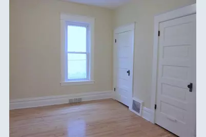 738 Magnolia Avenue E, Saint Paul, MN 55106 - Photo 8
