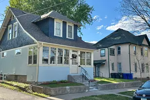 738 Magnolia Ave E, Saint Paul, MN 55106 - Photo 2