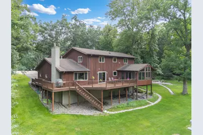 2901 Bambi Court SW, Rochester, MN 55902 - Photo 2