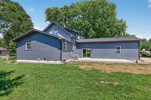 5146 Cleveland St, Veseli, MN 55046 - Photo 2