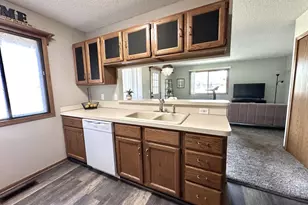 79 126th Ln NW, Coon Rapids, MN 55448 - Photo 10