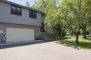 7201 Pontiac Cir, Chanhassen, MN 55317 - Photo 1