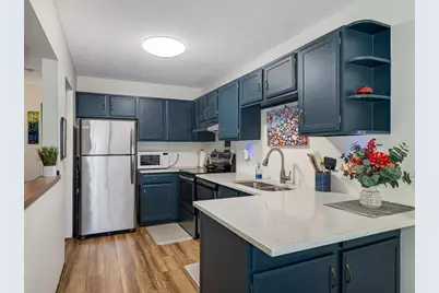 7201 Pontiac Circle, Chanhassen, MN 55317 - Photo 8