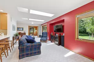 5356 Holiday Rd, Minnetonka, MN 55345 - Photo 16