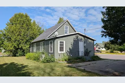 102 1st Street SW, Cook, MN 55723 - Photo 1