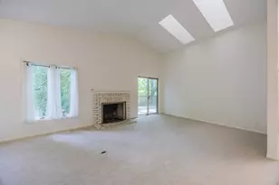 1106 Hollybrook Rd, Wayzata, MN 55391 - Photo 24