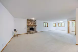 1106 Hollybrook Rd, Wayzata, MN 55391 - Photo 18