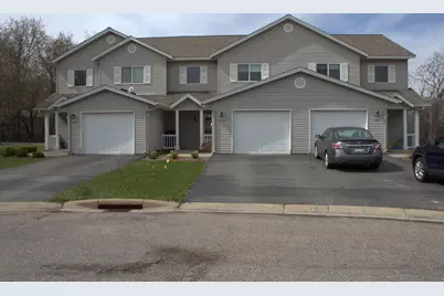 1685 33rd Circle S, Saint Cloud, MN 56301 - Photo 1