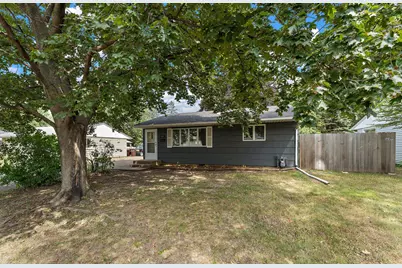 738 22nd Avenue N, South Saint Paul, MN 55075 - Photo 1