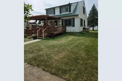 206 Pine Avenue N, Canby, MN 56220 - Photo 1