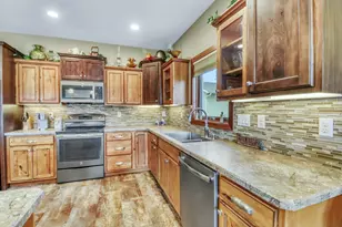 408 Garfield Ln, Lake Park, MN 56554 - Photo 4