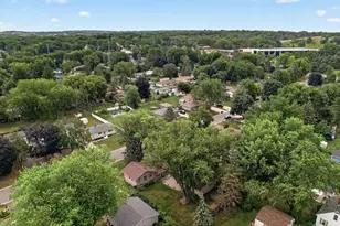 69 Dennis Ln N, Maplewood, MN 55119 - Photo 52