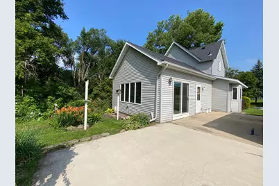 919 Abbott Street, Albert Lea, MN 56007 - Photo 2
