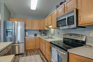 1901 41st Ave S, Moorhead, MN 56560 - Photo 10