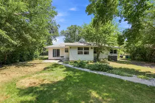 5355 Northport Dr, Brooklyn Center, MN 55429 - Photo 30