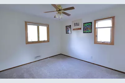 67 13th Avenue SW, New Brighton, MN 55112 - Photo 8