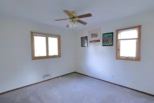 67 13th Ave SW, New Brighton, MN 55112 - Photo 8