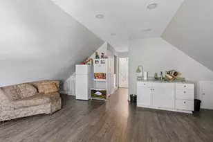 1083 Hague Ave, Saint Paul, MN 55104 - Photo 14