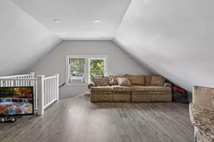 1083 Hague Ave, Saint Paul, MN 55104 - Photo 46