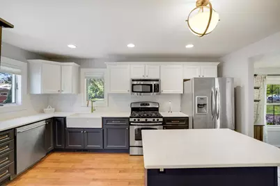 6258 Orleans Lane N, Maple Grove, MN 55369 - Photo 12