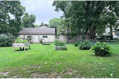 415 E 4th Street, Albert Lea, MN 56007 - Photo 12