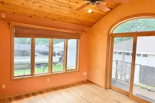 415 E 4th St, Albert Lea, MN 56007 - Photo 32