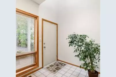 3062 Lake Shore Drive, Minneapolis, MN 55416 - Photo 12