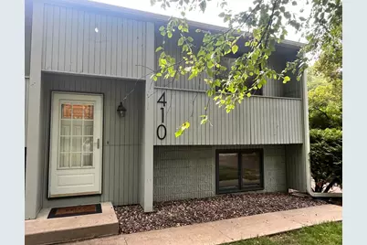 408-410 Cardigan Road, Shoreview, MN 55126 - Photo 2