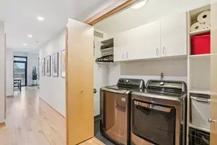 1120 S 2nd St, Minneapolis, MN 55415 - Photo 18