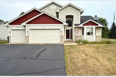 10049 Butternut Court N, Brooklyn Park, MN 55443 - Photo 2