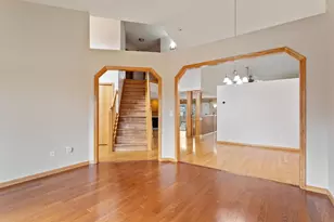 10049 Butternut Ct N, Brooklyn Park, MN 55443 - Photo 12