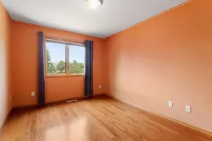 10049 Butternut Ct N, Brooklyn Park, MN 55443 - Photo 10