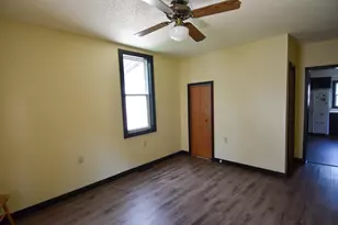 661 N Central St, Warren, MN 56762 - Photo 8