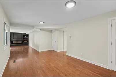 5710 Oakview Lane N, Plymouth, MN 55442 - Photo 24