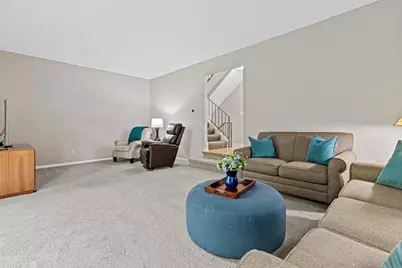 10304 Berkshire Road, Bloomington, MN 55437 - Photo 18