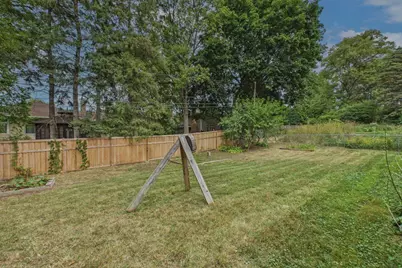 2085 Rosewood Lane S, Roseville, MN 55113 - Photo 26