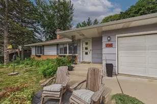 2085 Rosewood Ln S, Roseville, MN 55113 - Photo 2