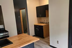 565 State St, Saint Paul, MN 55107 - Photo 4