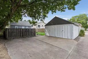 870 22nd Ave SE, Minneapolis, MN 55414 - Photo 22