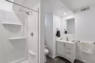 870 22nd Ave SE, Minneapolis, MN 55414 - Photo 18