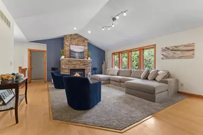 27166 Bayshore Circle NW, Isanti, MN 55040 - Photo 16