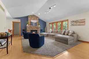 27166 Bayshore Cir NW, Isanti, MN 55040 - Photo 16
