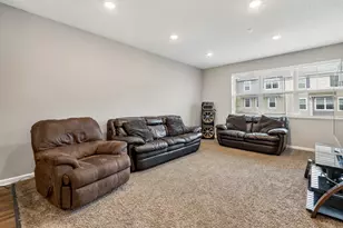 1671 Windigo Ln, Shakopee, MN 55379 - Photo 4