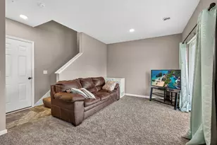 1671 Windigo Ln, Shakopee, MN 55379 - Photo 4